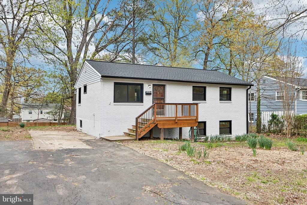 1506 Maryland Avenue photo 1