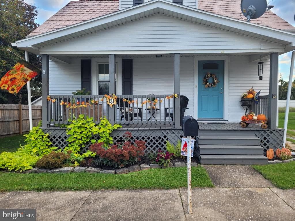 112 Wilson Avenue photo 1