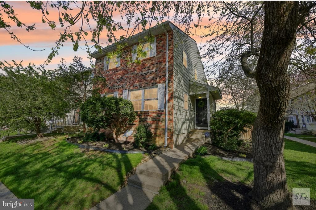 218 Rebecca Ann Court photo 1