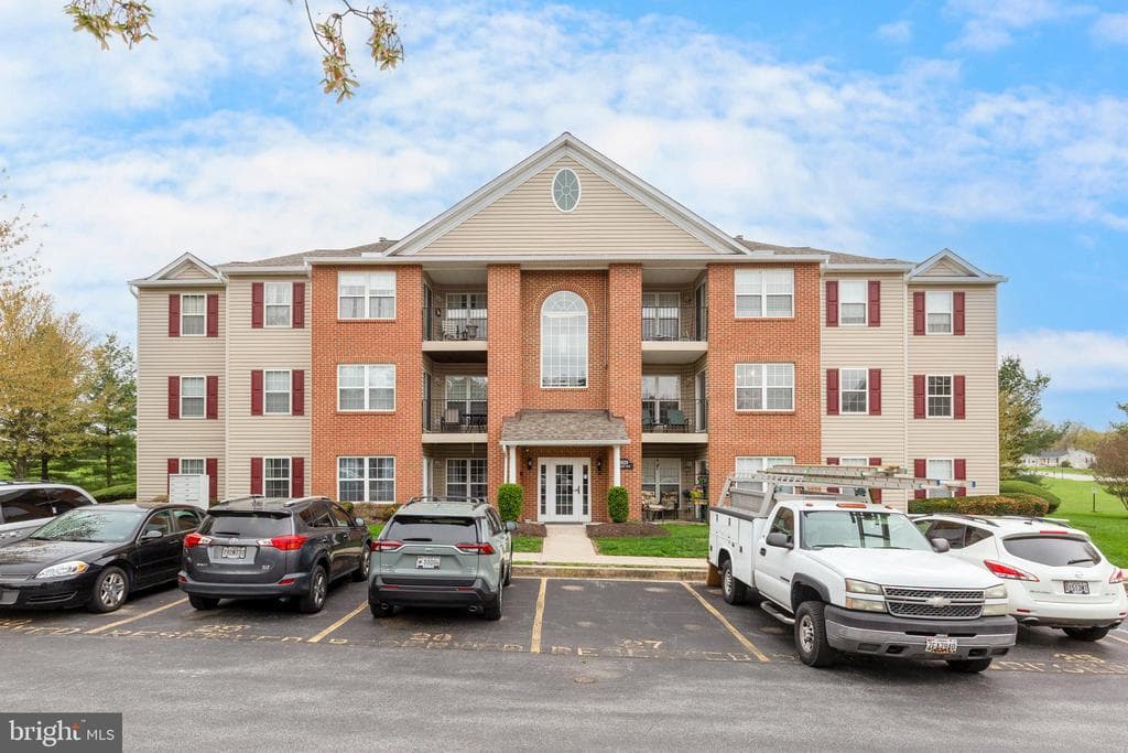 3820 Normandy Drive #3b photo 1