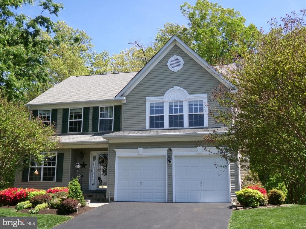 8732 Vanore Place photo 1