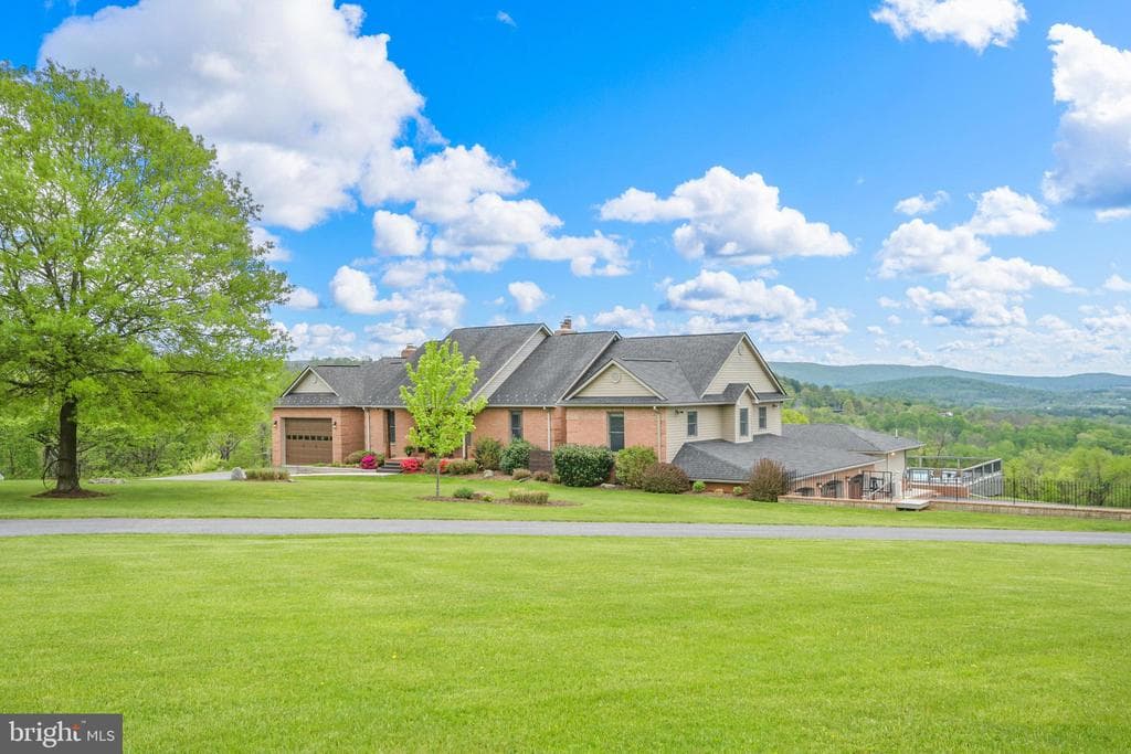 2494 Scravel Road photo 1