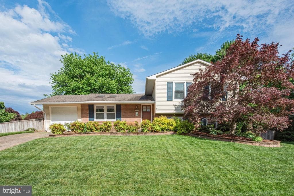 14815 Cranoke Street photo 1