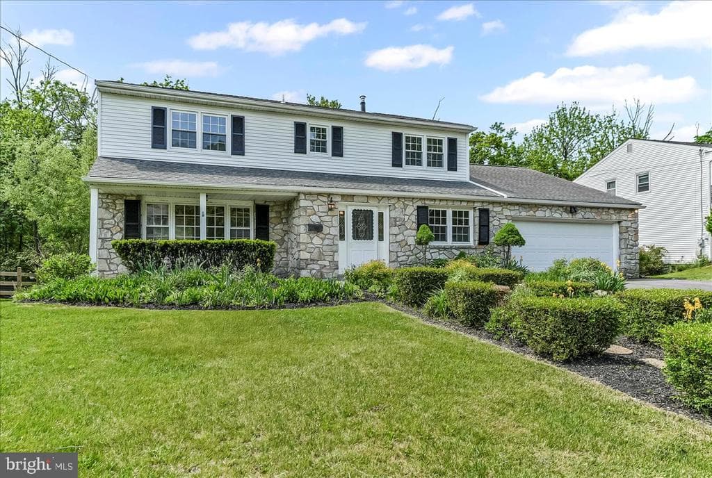 3036 David Drive photo 1