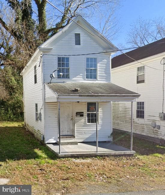 816 Center Street photo 1