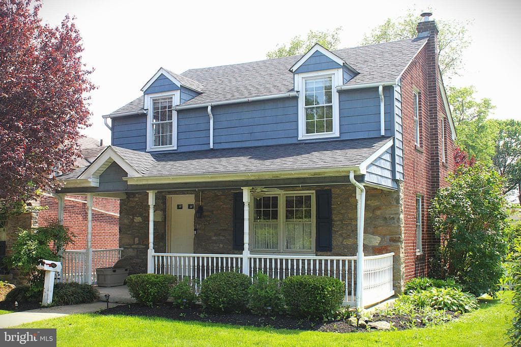 2136 Jenkintown Road photo 1
