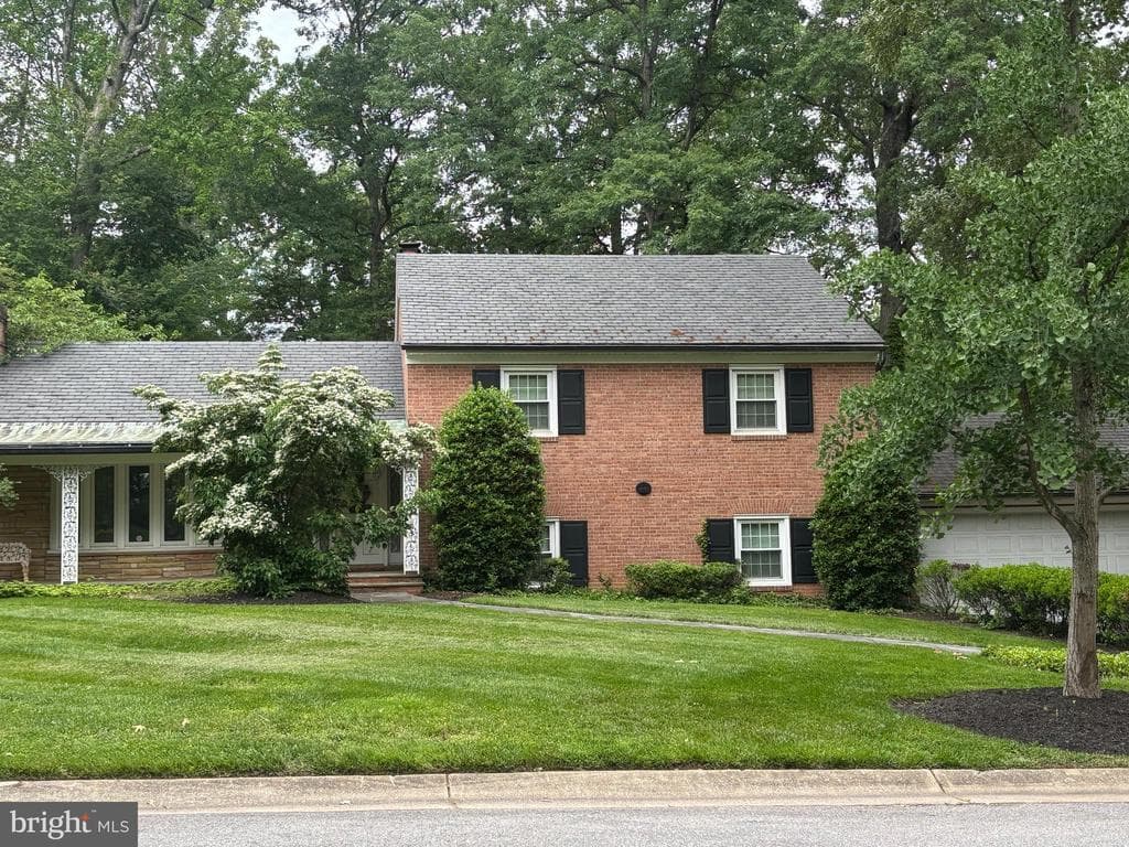 3804 Calverton Drive photo 1