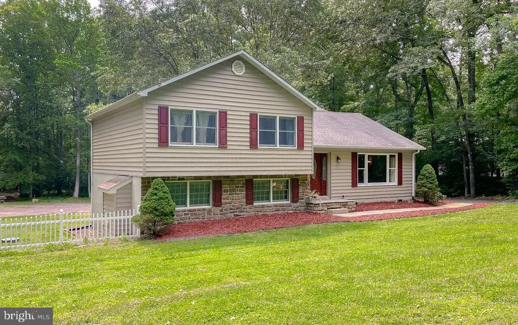 24950 Morgan Road photo 1