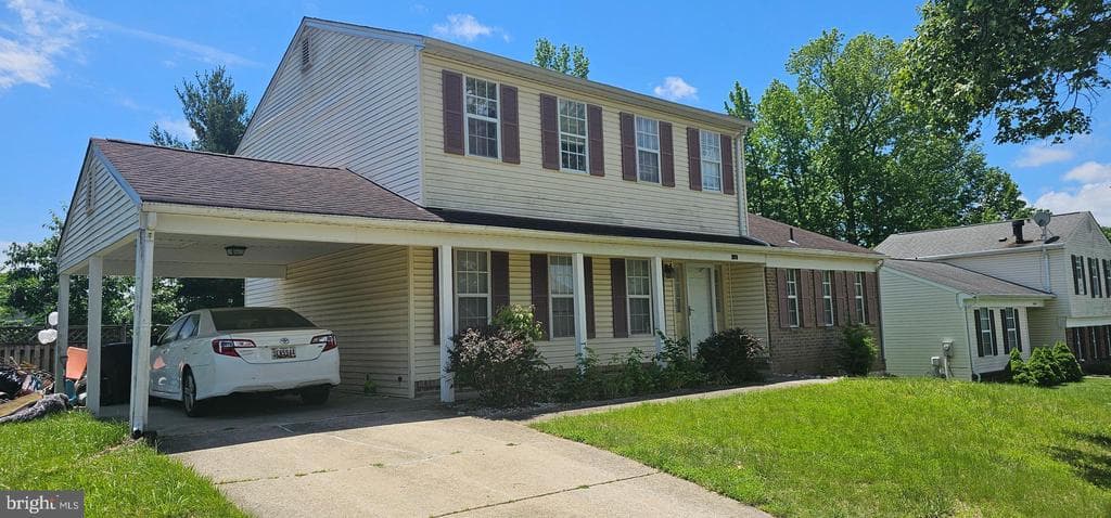 10907 Atwell Avenue photo 1