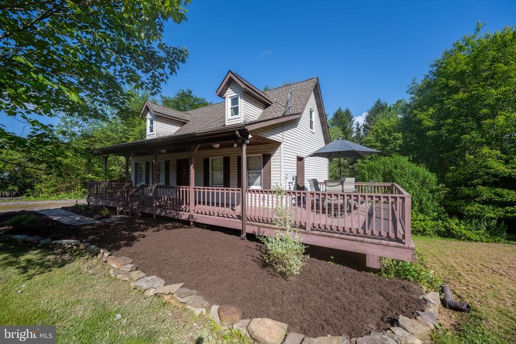 163 Crestview Drive photo 1