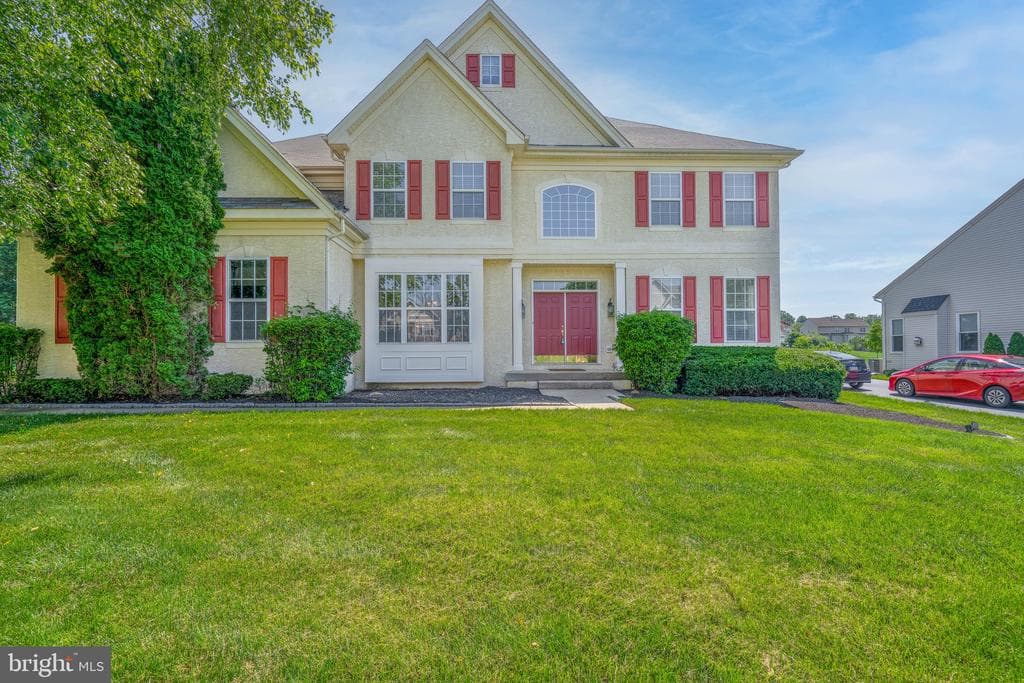 222 Honey Locust Drive photo 1