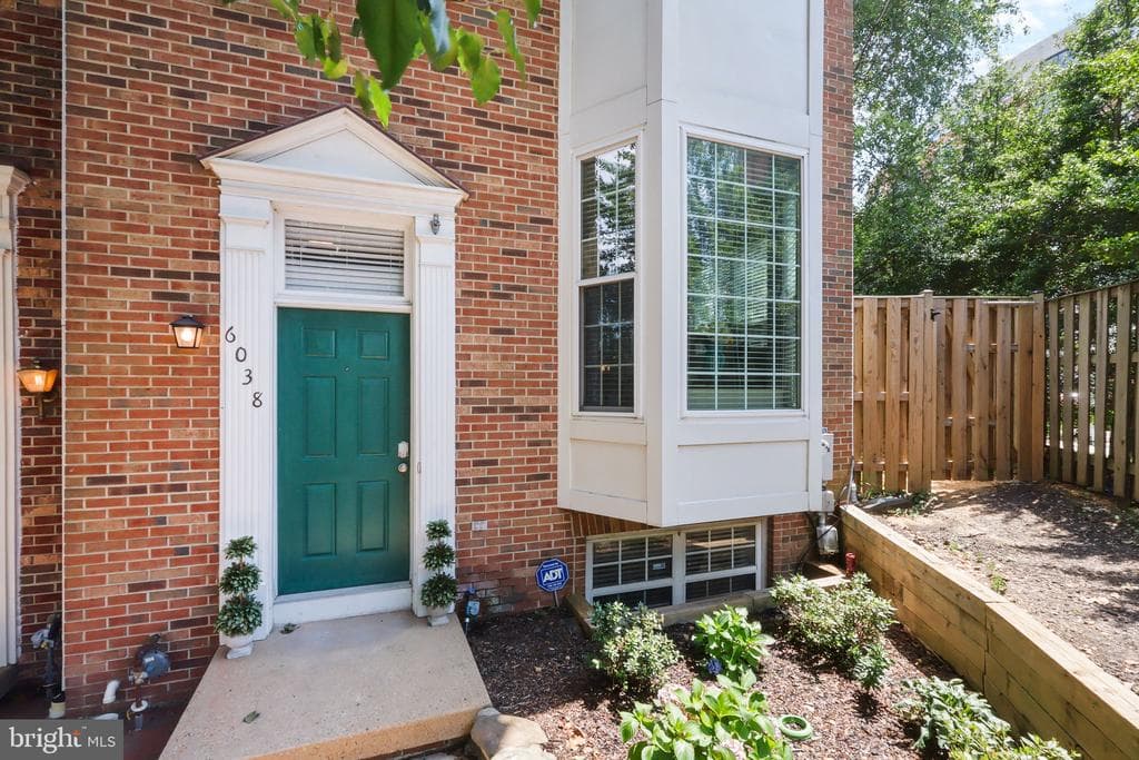 6038 Lincolnia Road photo 1