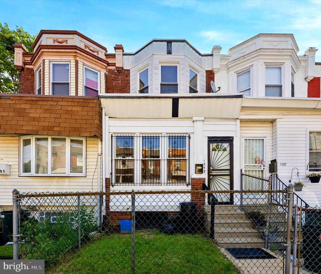 1549 N Wanamaker Street photo 1