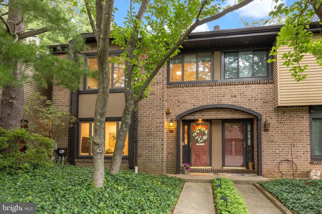 13 Colchester Place photo 1