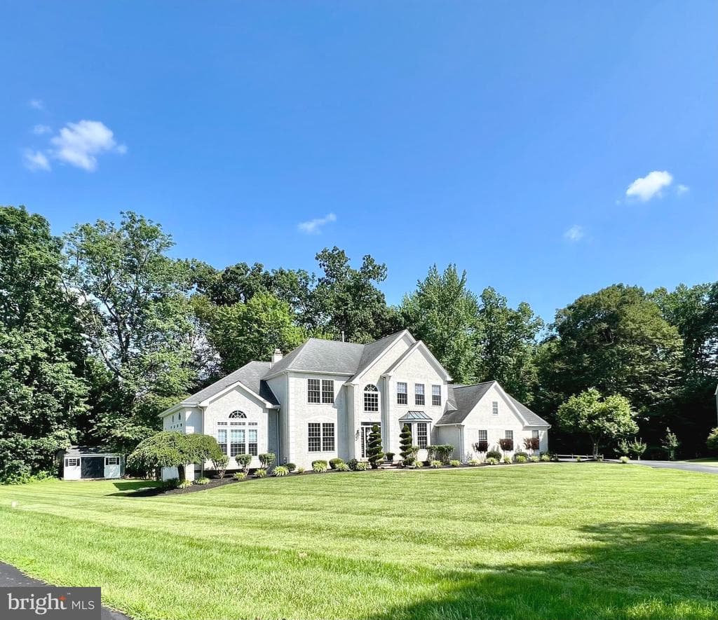 1467 Powell Circle photo 1