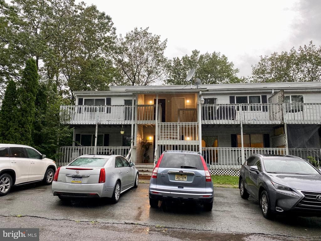 142 View Ct #201 photo 1