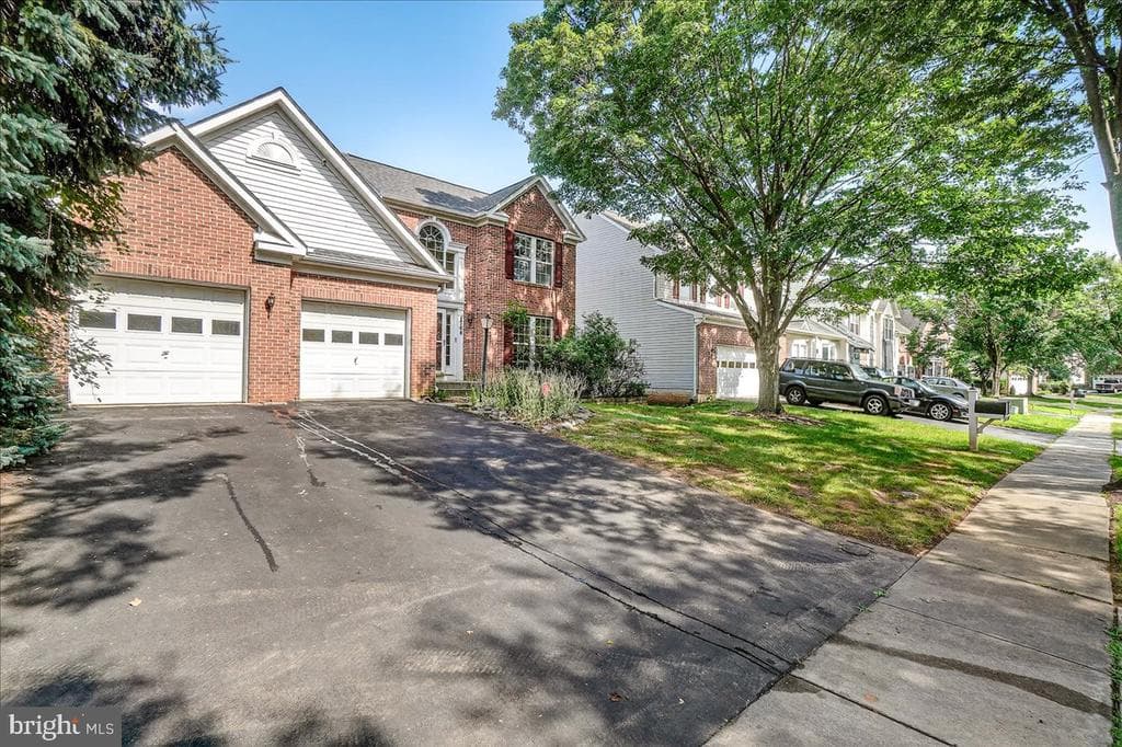 1708 Algonquin Road photo 1