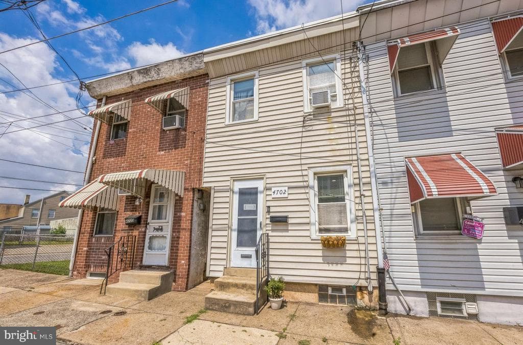 4702 Almond Street photo 1