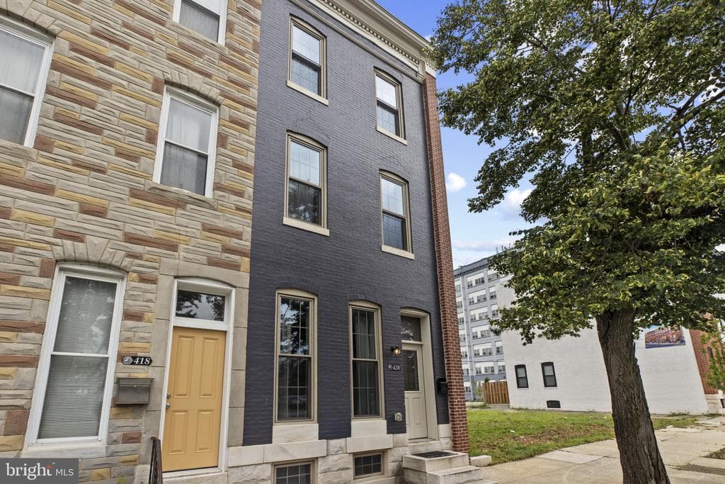 420 E Biddle Street photo 1