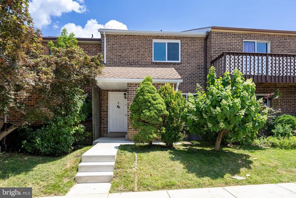 44 Markel Road photo 1