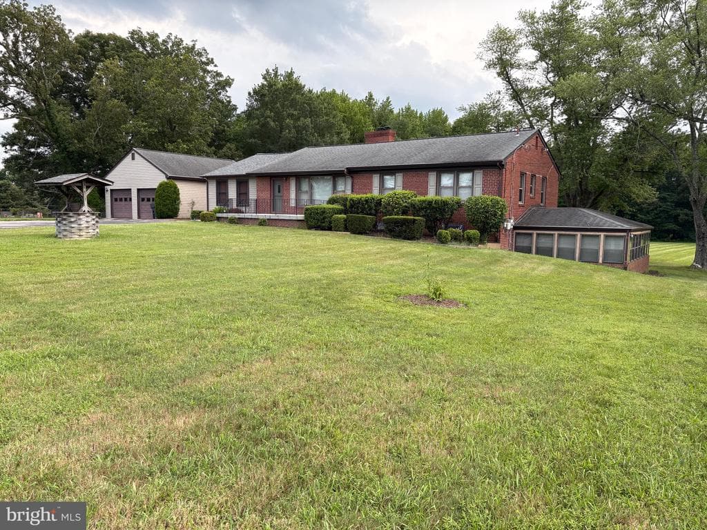 11275 Berry Road photo 1