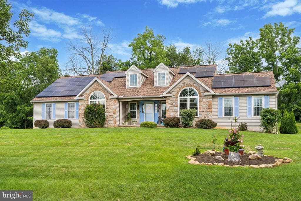 110 Hillbrook Drive photo 1