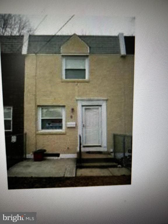 5 Windsor Lane photo 1