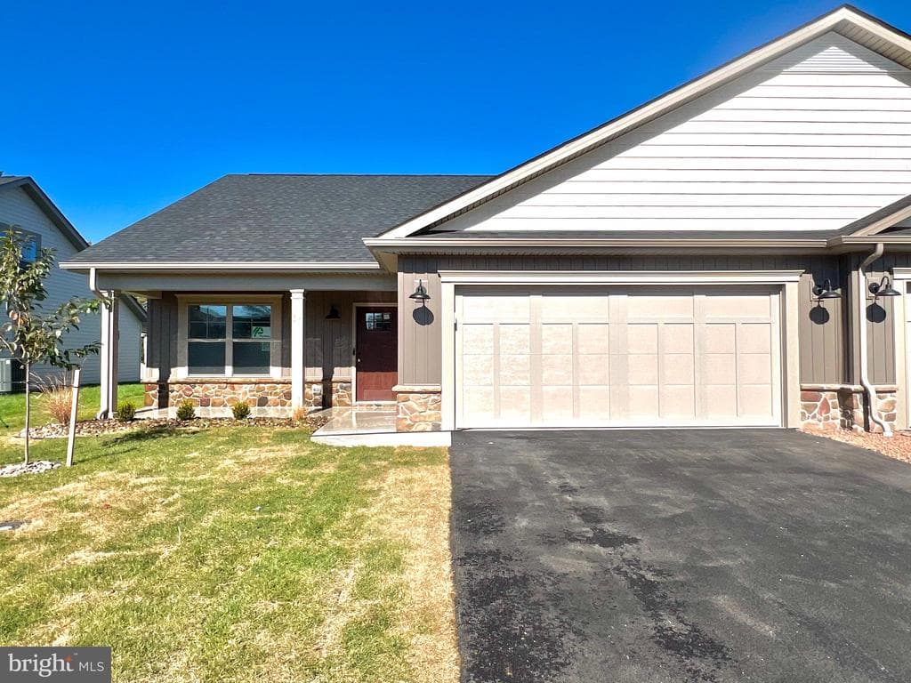 99 Grainfield Court photo 1