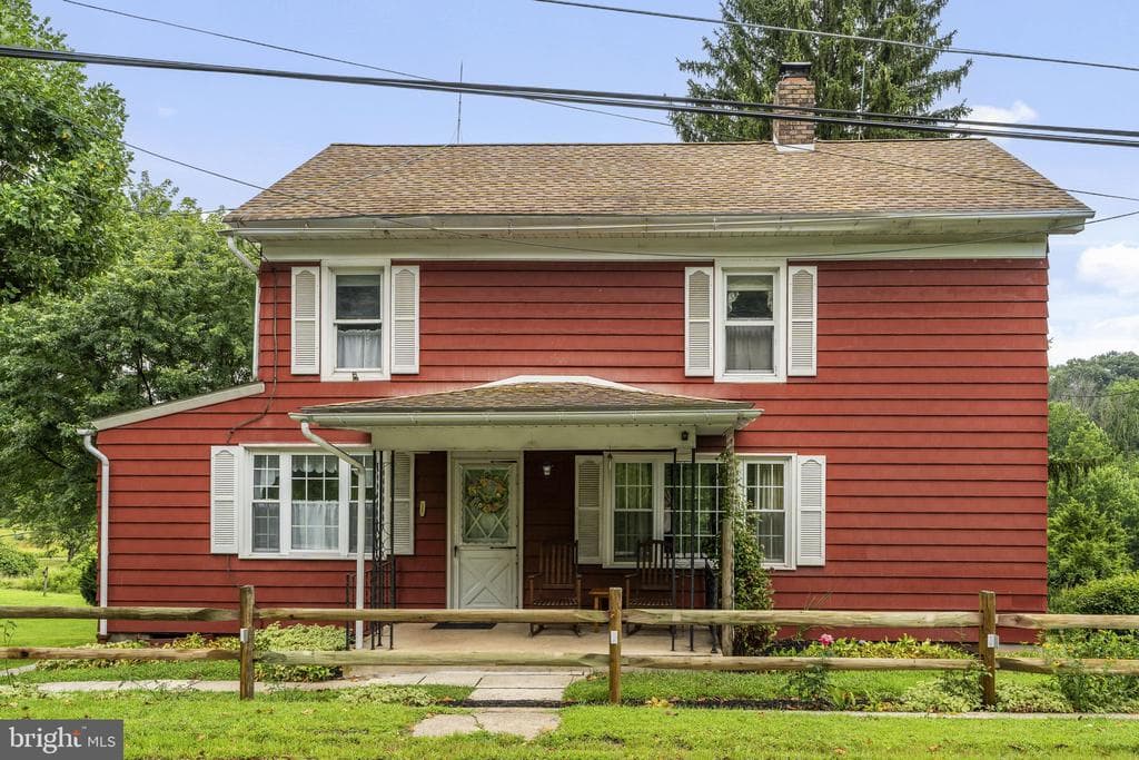 718 Fairmont Avenue photo 1