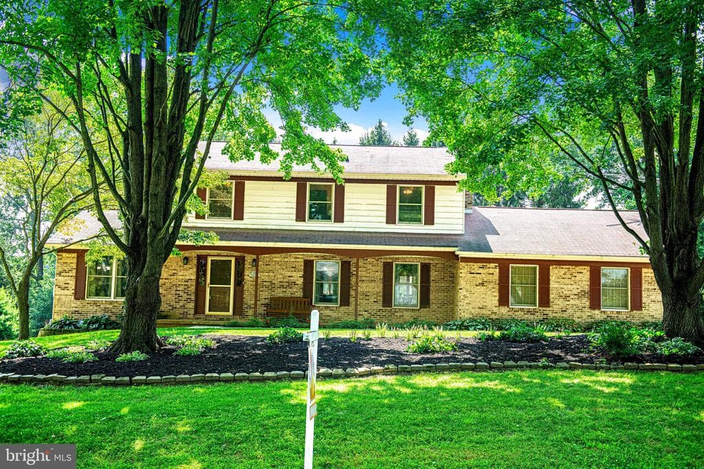 2215 Furnace Road photo 1