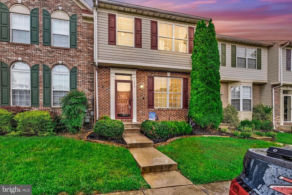 1313 Roman Ridge Way photo 1
