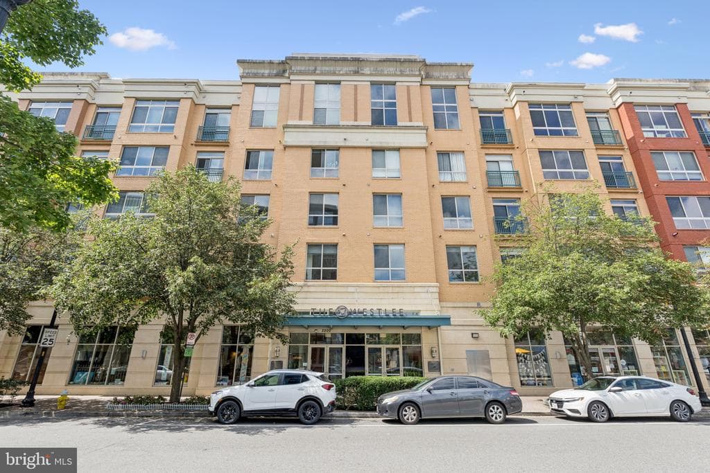 2200 N Westmoreland Street #519 photo 1