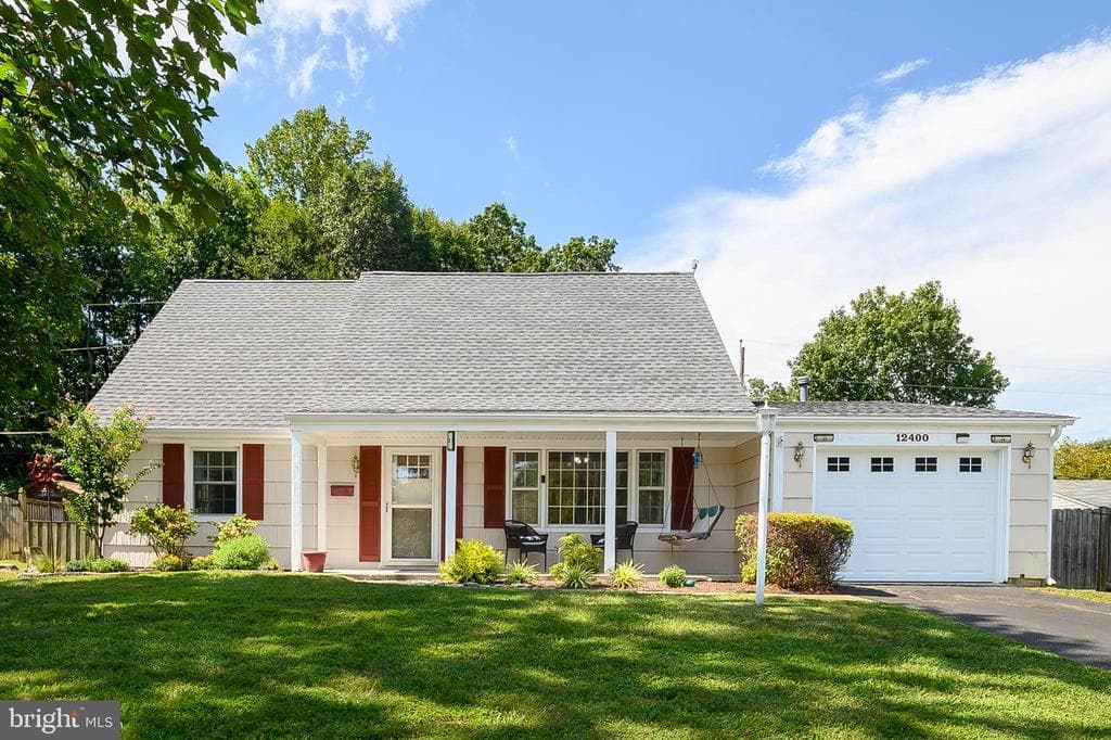 12400 Rambling Lane photo 1