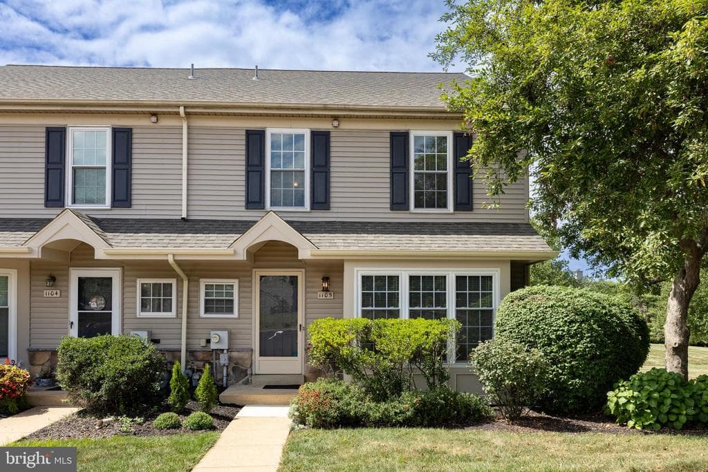1105 Cambria Court #38 photo 1