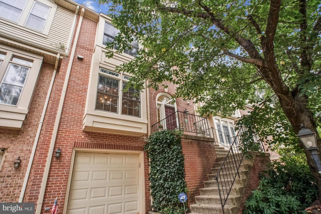 3853 Inverness Road photo 1