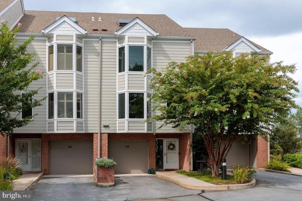 419 Cambridge Landing #419b photo 1