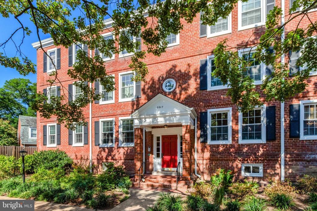 3017 S Columbus Street #a1 photo 1