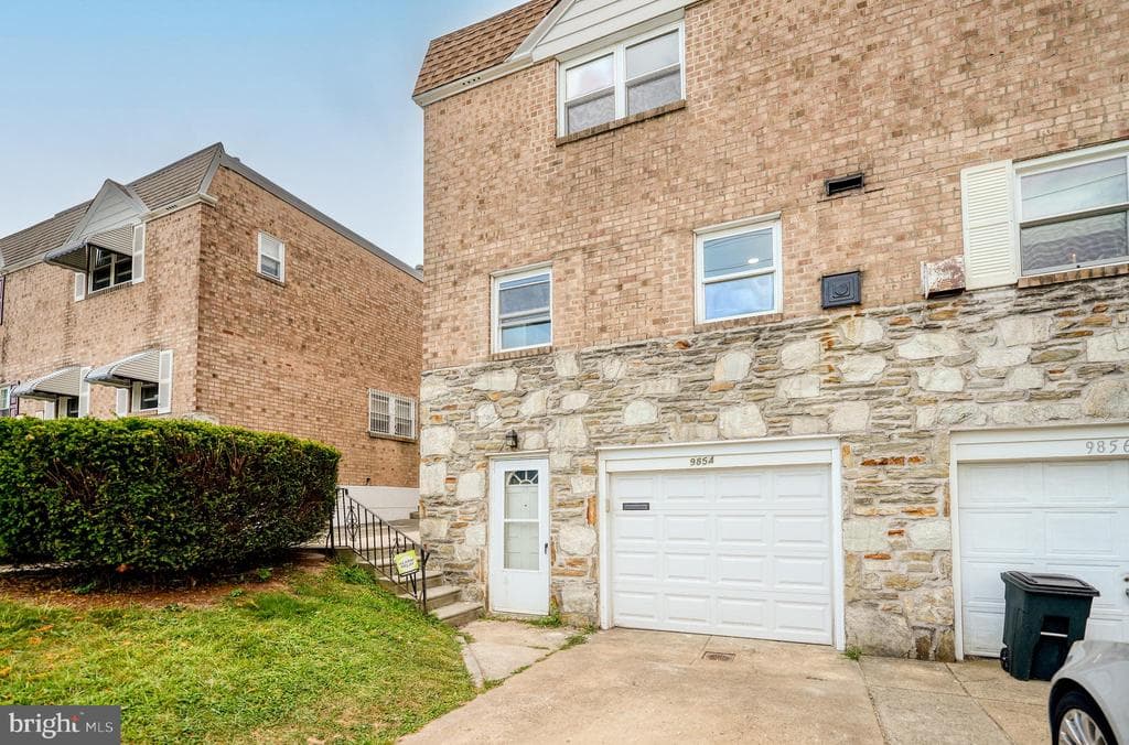 9854 Clark Street photo 1