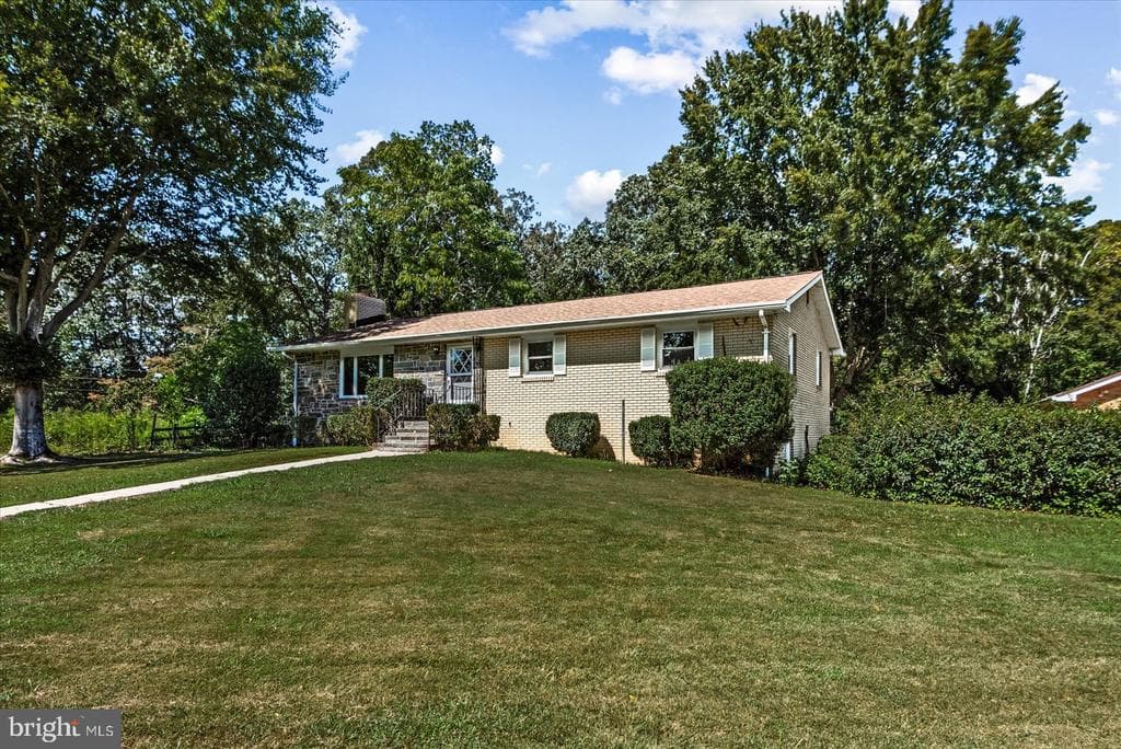 4173 Bromme Circle photo 1