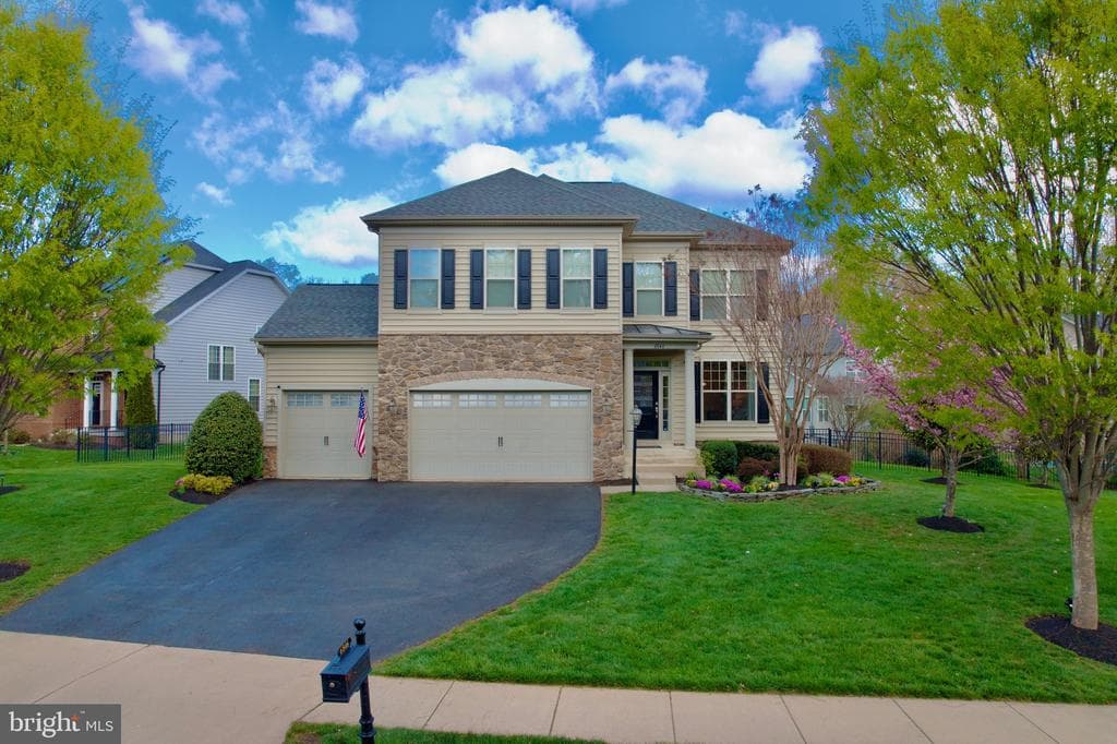 6846 Noyes Avenue photo 1