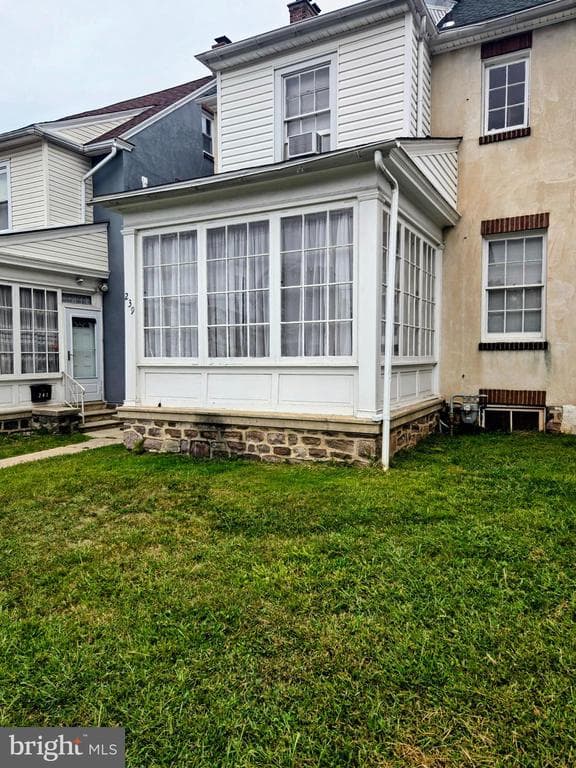 239 W Fornance Street photo 1