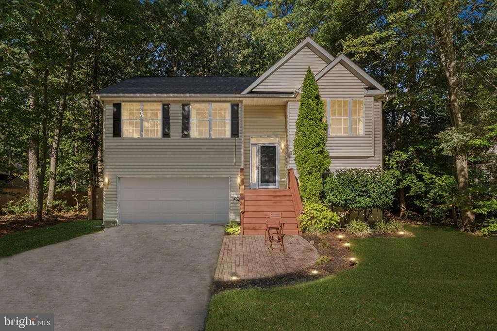 321 Timber Lane photo 1