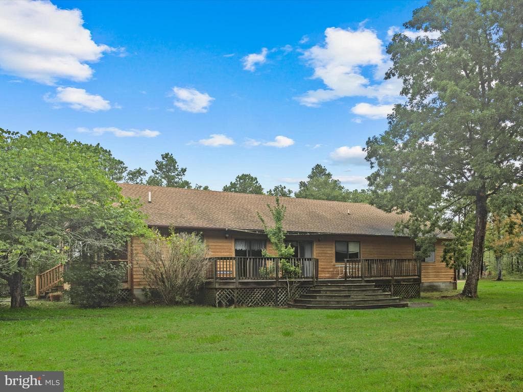 935 Susquehanna Road photo 1
