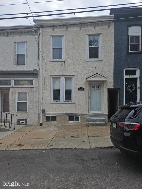 4538 Mitchell Street photo 1