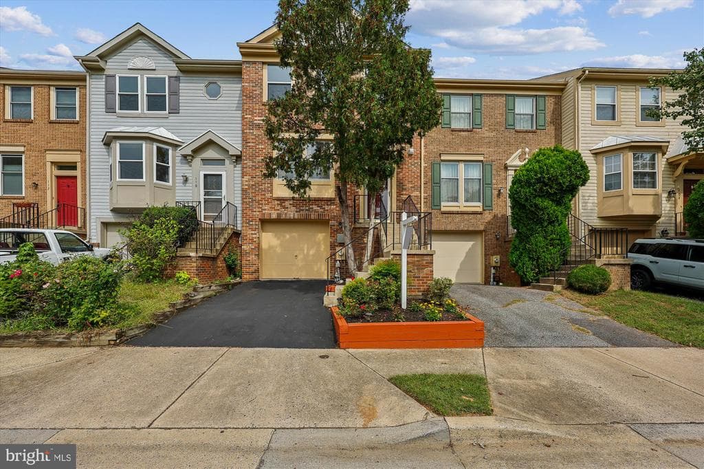 108 Leafcup Court photo 1