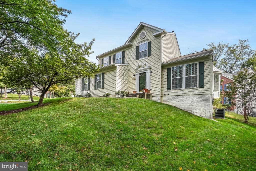 9433 Ulster Drive photo 1