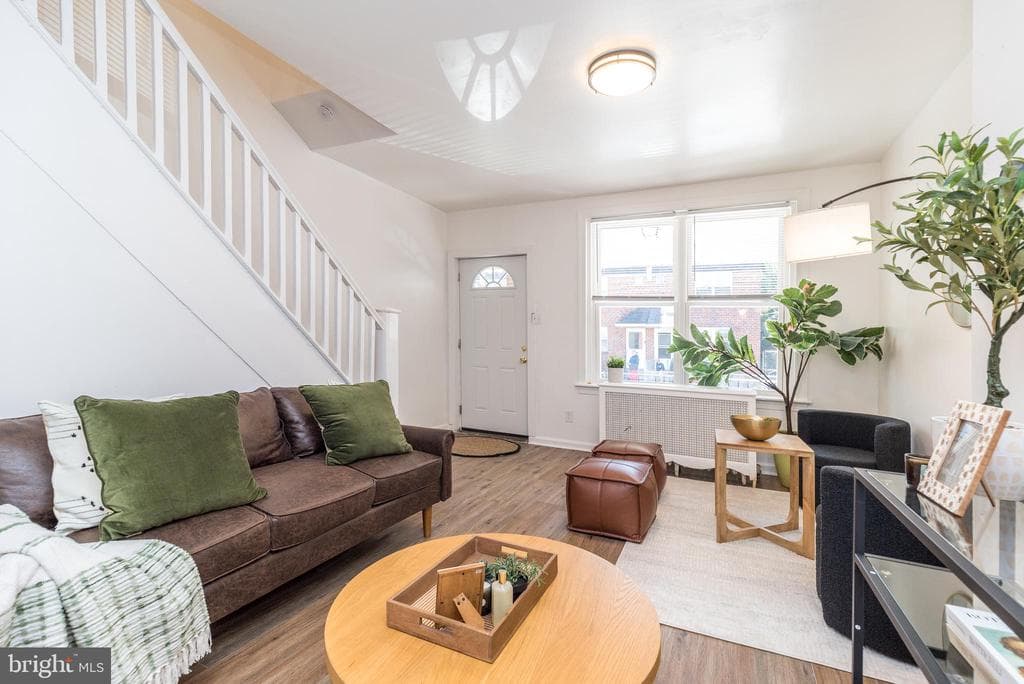 217 Furley Street photo 1