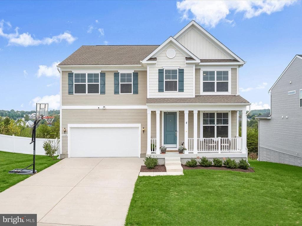 2408 Connor Circle photo 1
