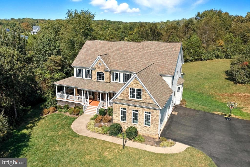 10004 Windy Hill Drive photo 1