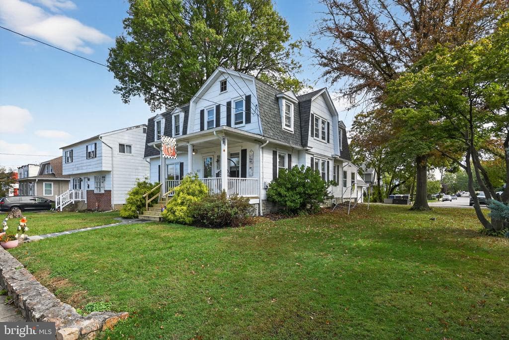 461 Hamel Avenue photo 1